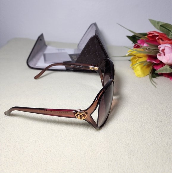 🔹️FINAL SALE🔹️ Authentic Gucci Sunglasses - Picture 6 of 6